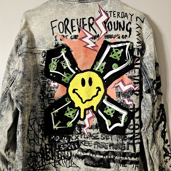 Smoke Rise Dnm Co. Adult Size M Distressed Painted Graffiti Denim Jean Jacket - Picture 9 of 14